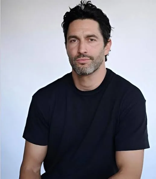 Noah Mills - Biography