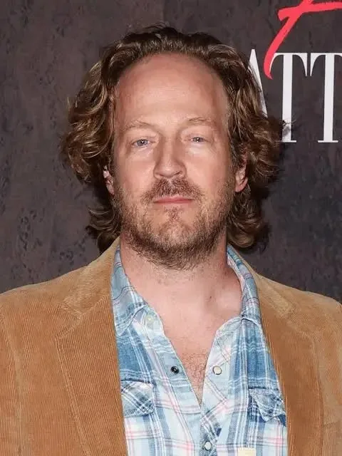 David Sullivan Biography: Age, Net Worth, Height, Awards, Movies, Parents, Ethnicity, Wife