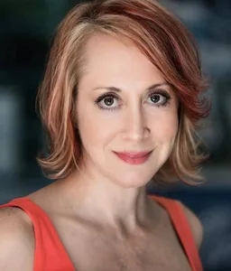 Jessica Calvello - Biography