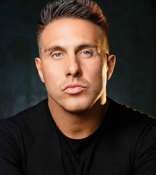 Lorenzo Antonucci Biography: Age, Parents, Net Worth, Movies & TV Shows, Height, Career, Partner