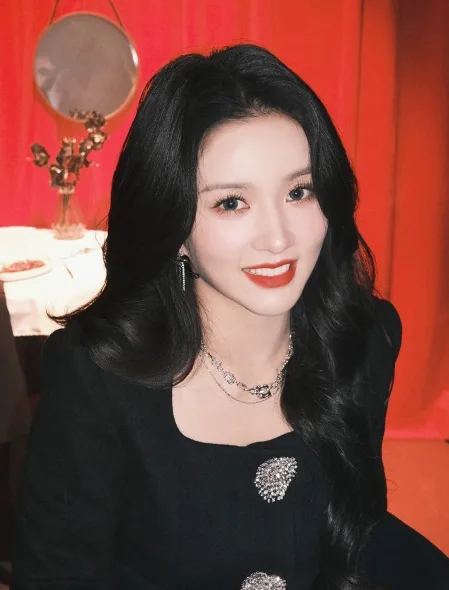 Liu Xiening - Biography