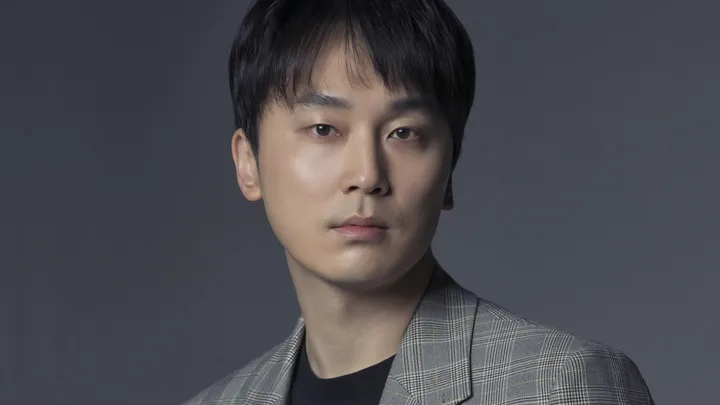 Seo Hyun-woo Biography: Nationality, Instagram, Height, Net Worth, Parents, Age, Movies, Wife, TV Shows, Awards