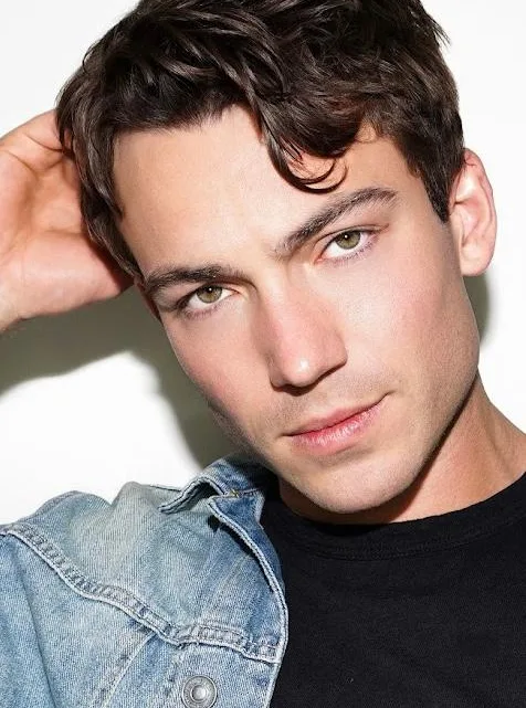 Rory Gibson Biography: Wife, Age, Height, Net Worth, Parents, Movies & TV Shows