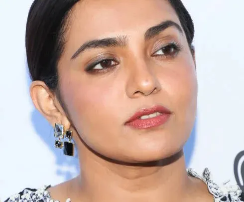Parvathy Biography: Net Worth, Parents, Instagram, Age, Height, Movies, TV Shows, Wiki, Awards