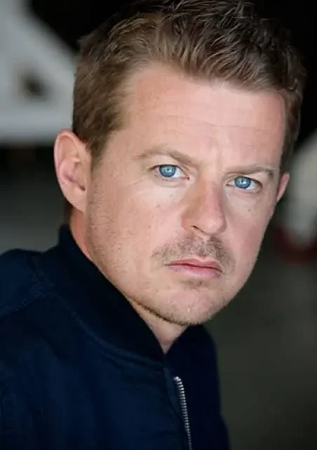 Erik MacArthur Biography: Siblings, Religion, Parents, Age, Net Worth, Height, Movies, Wife