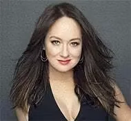 Mandy McElhinney - Biography