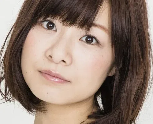 Chinatsu Akasaki Biography: Age, Husband, Siblings, Net Worth, Parents, Height, Children, Wiki