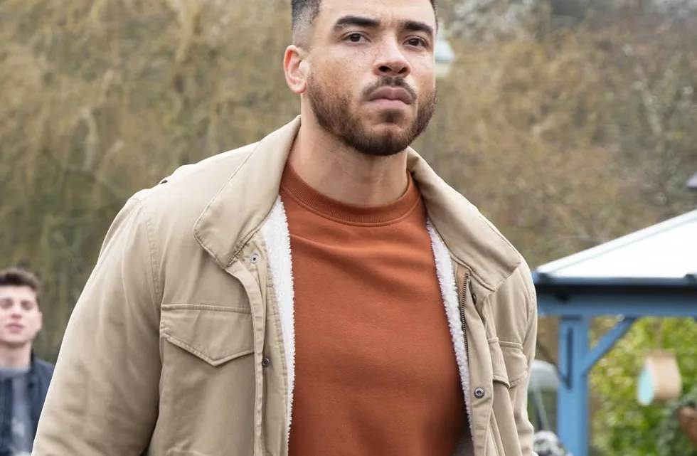 Jurell Carter Biography: Net Worth, Age, Spouse, Parents, Movies, Height, Nationality