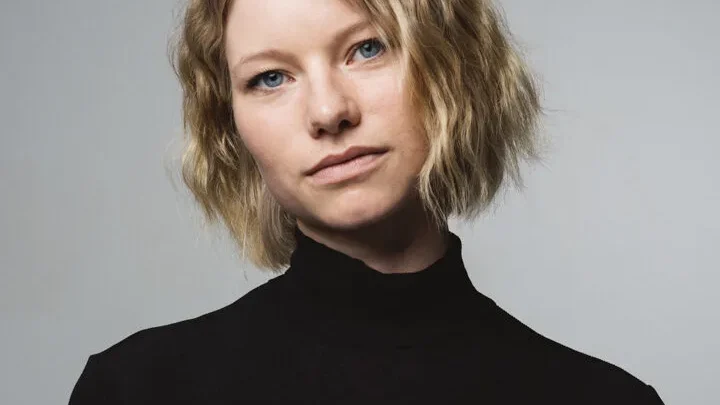Roosa Söderholm Biography: Age, Net Worth, Height, Movies & TV Shows, Career