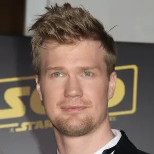 Joonas Suotamo - Biography