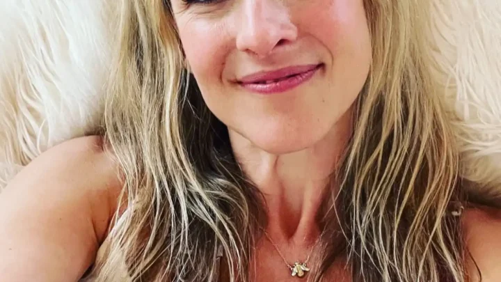 Amy Laughlin Biography: TV Series, Siblings, Religion, Parents, Age, Net Worth, Height, Films, Husband, Child