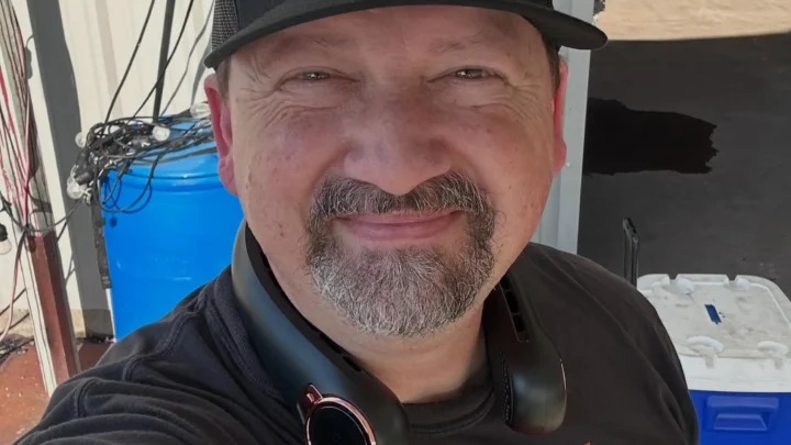 Joshua Pruett Biography: Awards, Books, Siblings, Religion, Parents, Age, Net Worth, Height, Wife, Children