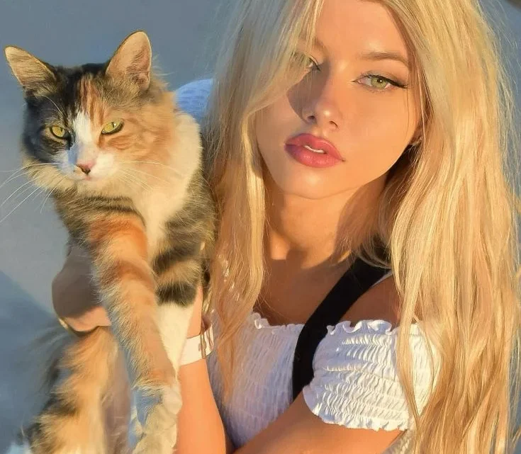 Gabi Ciamp Biography: Age, Height, Net Worth, Boyfriend, Parents, Instagram, TikTok