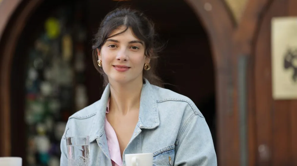 Iva Ilinčić Biography: Age, Parents, Net Worth, Boyfriend, TV Series, Movies, Theatre, Instagram