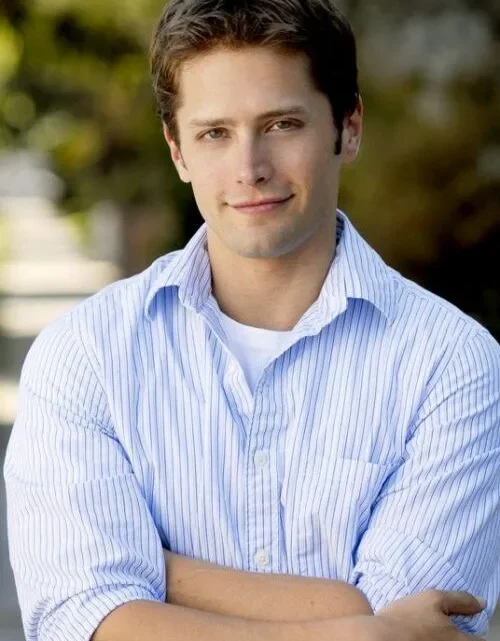 Brett Chukerman Biography: Age, Girlfriend, Height, Net Worth, Parents, Movies, TV Host