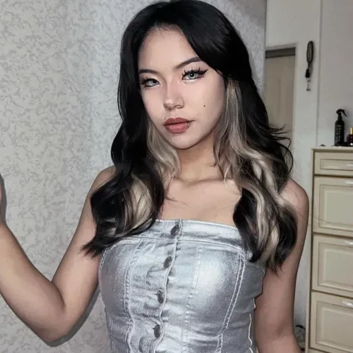 Zeynep Tukhtabaeva Biography: Boyfriend, Parents, Net Worth,Age, TikTok Earnings, Height,  Instagram, Nationality