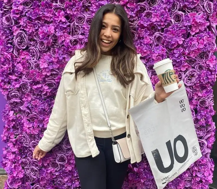 Arianna Marie Peralta Biography: Modelling, Age, Boyfriend, Height, Net Worth, Parents, Movies, Instagram