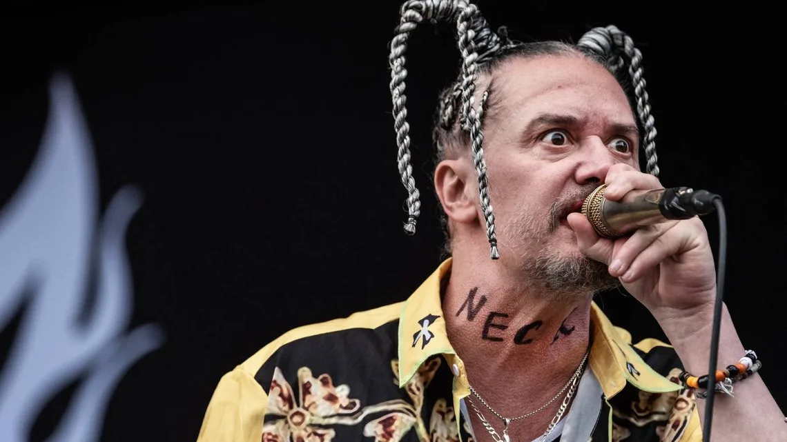 Mike Patton Biography: Concerts, Height, Net Worth, Parents, Songs, Albums, Age, Wife, Instagram, YouTube