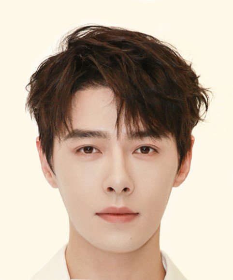 Alen Fang - Biography