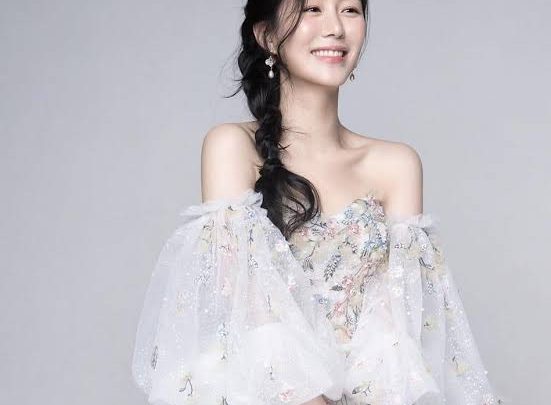 Lee Da-in Biography: Parents, Siblings, Height, Net Worth, Husband, Age, Kids, Movies, TV Shows, Nationality