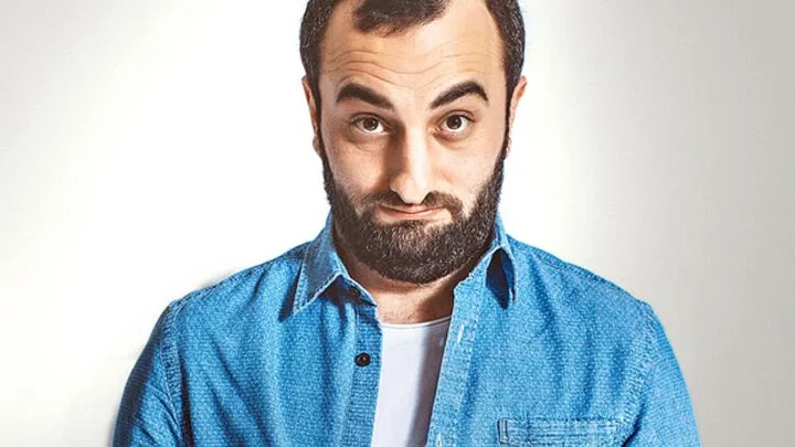 Cem Gelinoğlu Biography: Girlfriend, Net Worth, Parents, Movies, Awards, Age, Kids, Height, Instagram
