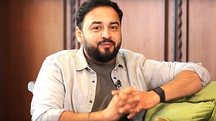 Amar Kaushik Biography: Siblings, Wife, Age, Height, Net Worth, Parents, Instagram, Movies, Nationality