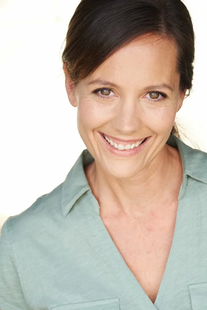 Laurie Okin - Biography