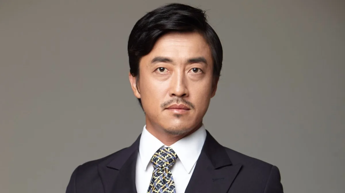 Jang Hyuk-jin - Biography