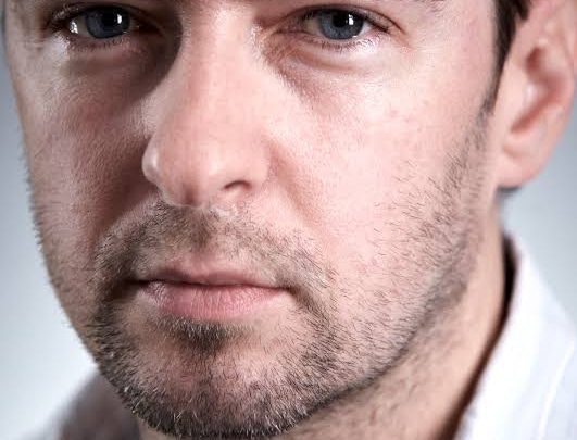 Stuart Hazeldine Biography: Net Worth, Parents, Movies, Awards, Girlfriend, Age, Height, Twitter