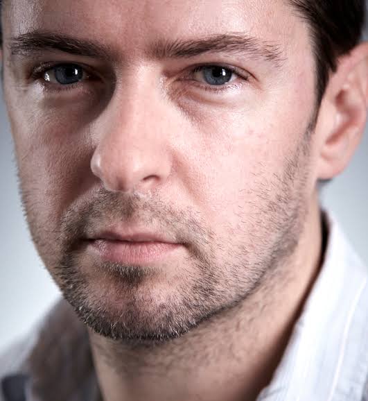 Stuart Hazeldine Biography: Net Worth, Parents, Movies, Awards, Girlfriend, Age, Height, Twitter