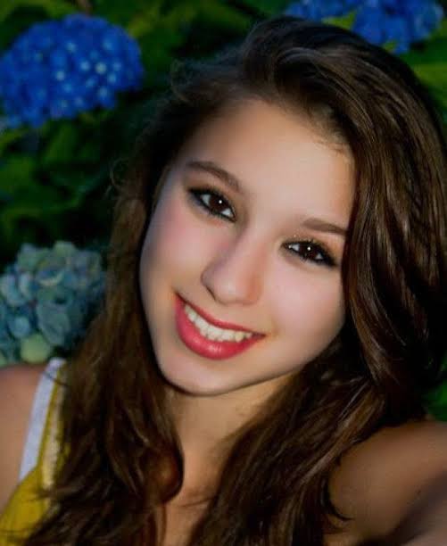 Meredith Prunty - Biography
