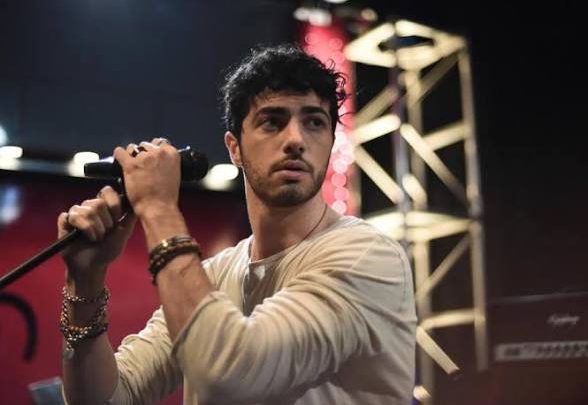 Dylan Hartigan Biography: Girlfriend, Siblings, Height, Net Worth, Songs, Age, Parents, Albums, Facebook