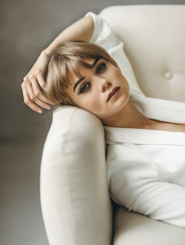 Karolin Jürise - Biography