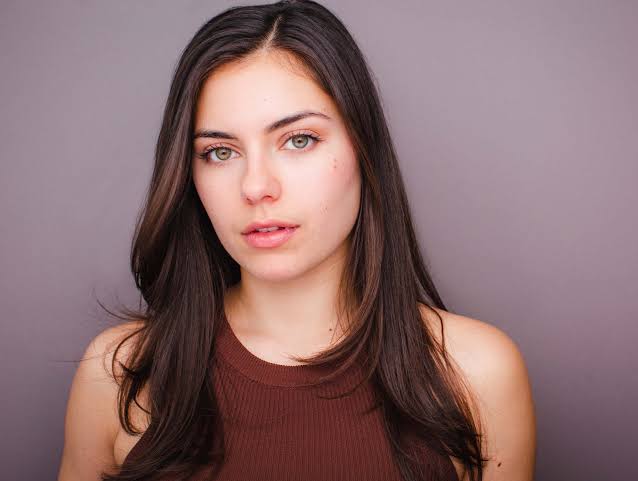 Gabby Kalomiris Biography: Age, Kids, Height, Net Worth, Parents, Boyfriend, Movies, Awards, Music