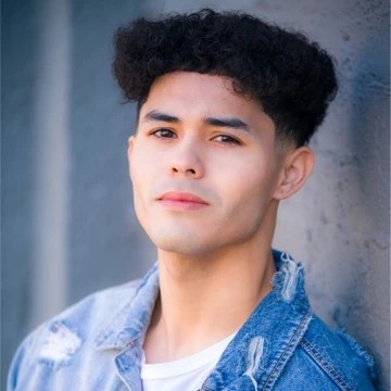 Jeremy Becerra Biography: Movies & TV Shows, Girlfriend, Height, Age, Parents, Kids, Net Worth, Ethnicity