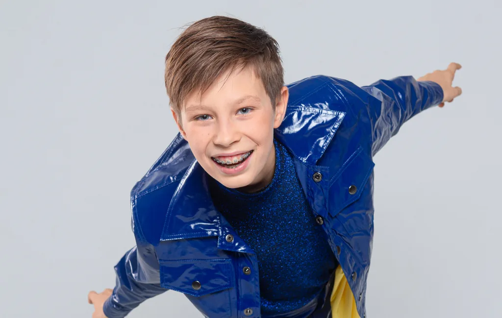 Artem Kotenko - Biography