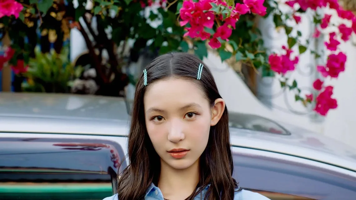 Yi Hani Biography: Boyfriend, Age, Parents, Height, Net Worth, Siblings, Songs, Band, Ethnicity