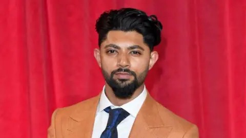 Qasim Akhtar - Biography