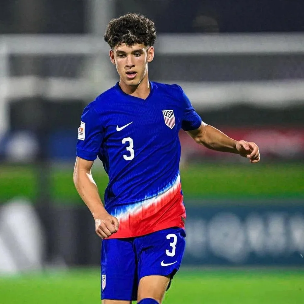 Pedro Guimarães - Biography