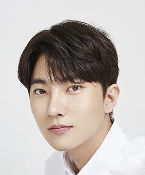 Oh Jae-moo Biography: Net Worth, Movies, Girlfriend, Parents, Age, Height, TV Shows, Nationality