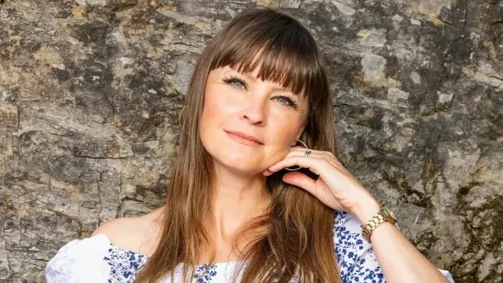 Lisa Stokke Biography: Albums, Tours, Age, Husband, Net Worth, Kids, Parents, Siblings, Songs,