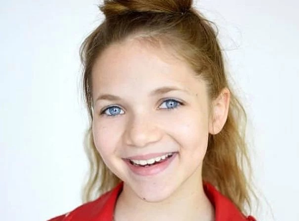 Emerald Gordon Wulf Biography: Parents, Fiancé, Height, Net Worth, TV Shows, Age, Instagram, YouTube