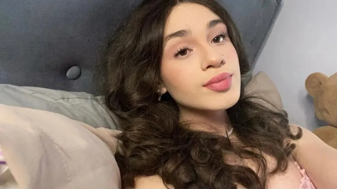 Hailey Mia Biography: Real Name, Age, Parents,  Siblings, Height, Net Worth, TikTok, Songs, American’s Idol