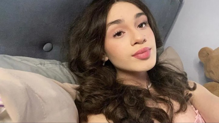 Hailey Mia Biography: Real Name, Age, Parents,  Siblings, Height, Net Worth, TikTok, Songs, American’s Idol