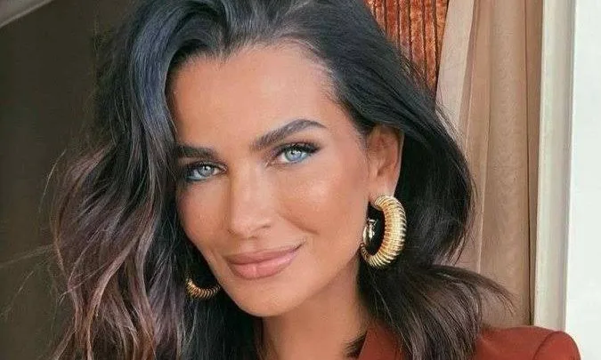 Fernanda Motta Biography: Modelling, Children, Parents, Husband, Age, Height, Instagram, Movies