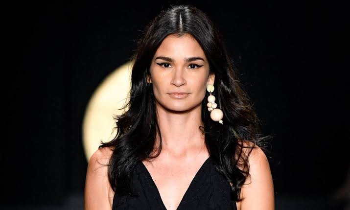 Caroline Ribeiro Biography: Modelling, Husband, Age, Son, Height, Net Worth, Movies, Parents, Nationality