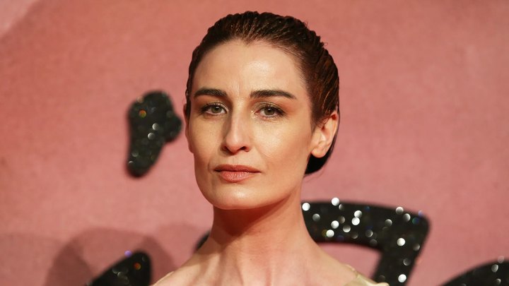 Erin O’Connor Biography: Partner, Age, Sons, Height, Net Worth, Parents, Siblings, MBE & Model Sanctuary