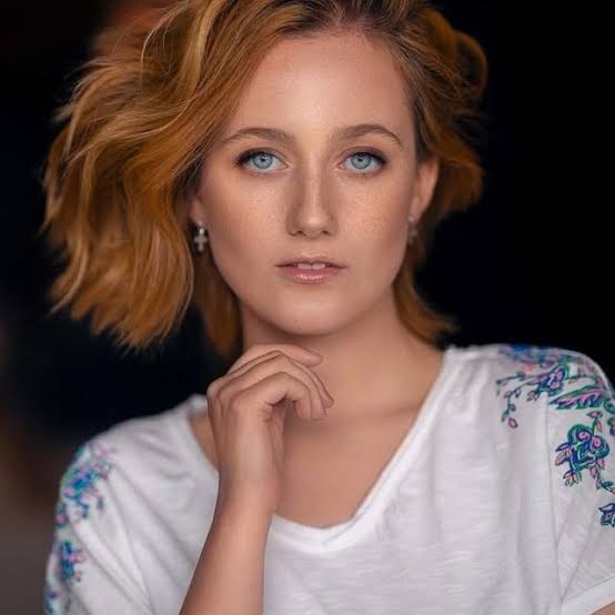Schirin Alexa Thoma Biography: Age, Net Worth, Movies & TV Shows, Boyfriend, Parents, Height, Nationality
