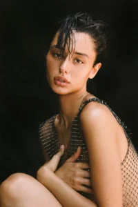 Isabella Elei - Biography