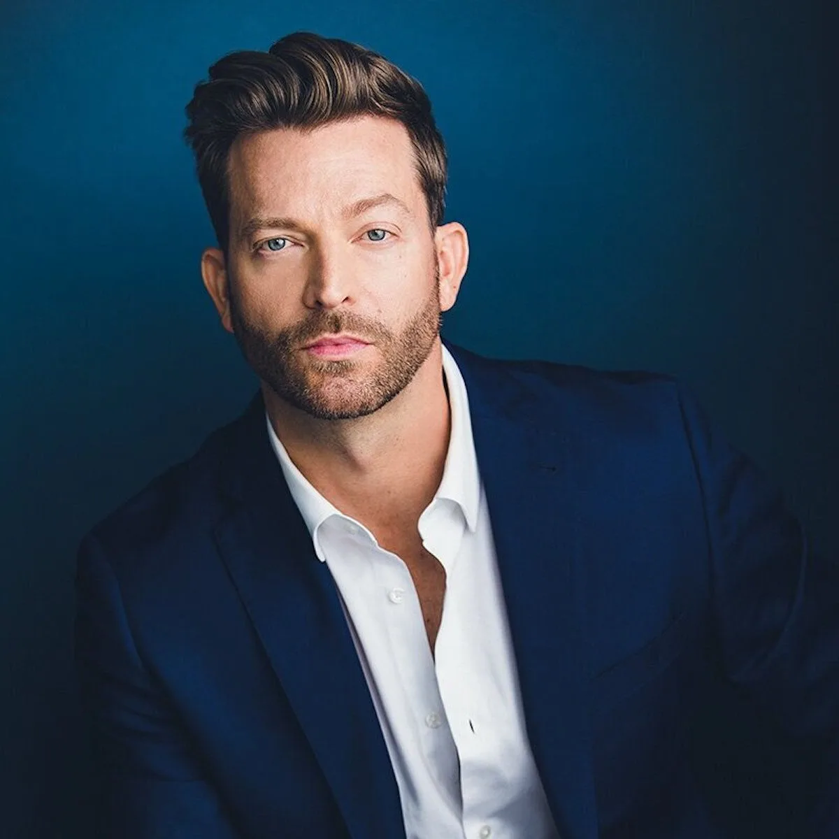 Levi Kreis - Biography